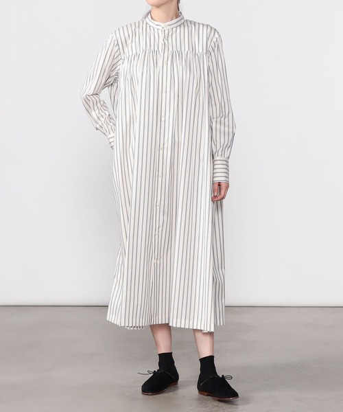HAVERSACK(ハバーザック)の「HAVERSACK | 〈別注〉ギャザーシャツワンピース STRIPE WOMEN(シャツワンピース・レディース・ホワイト系その他5・1)」の6枚目の写真