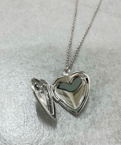 WHO'S WHO gallery（フーズフーギャラリー）の「ロケットペンダント（ネックレス・レディース・シルバー/シルバー系・FREE）」の6枚目の写真