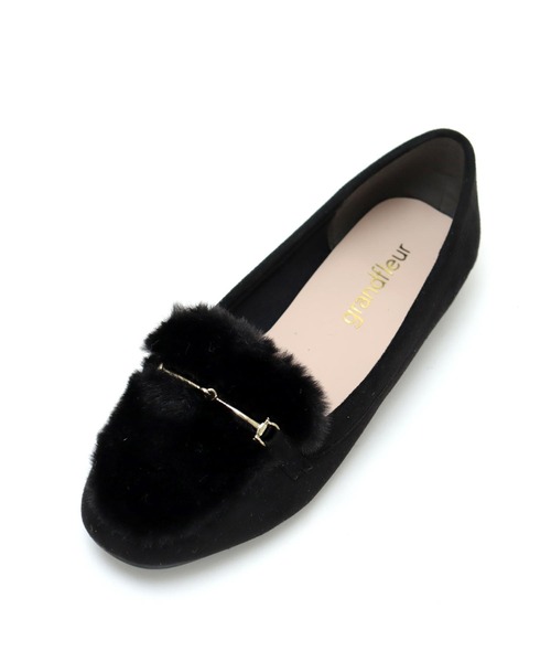 grandfleur（グランドフルール）の「フェイクファーのビット付きフラットローファーパンプス（ローファー・レディース・ブラック/ベージュ/グレイッシュベージュ・22.5cm/23.5cm/24.5cm/23.0cm/24.0cm）」の16枚目の写真