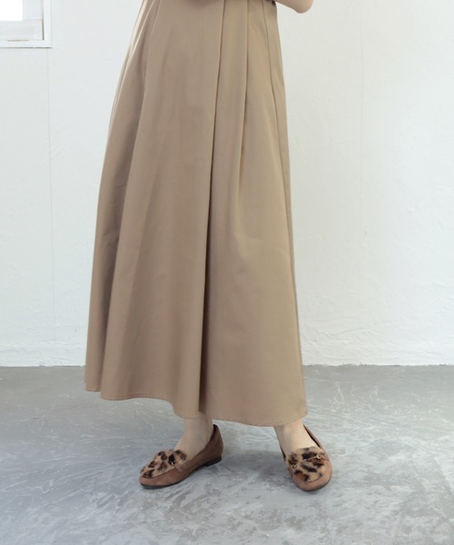 grandfleur（グランドフルール）の「フェイクファーのビット付きフラットローファーパンプス（ローファー・レディース・ブラック/ベージュ/グレイッシュベージュ・22.5cm/23.5cm/24.5cm/23.0cm/24.0cm）」の6枚目の写真