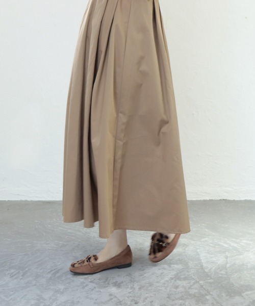 grandfleur（グランドフルール）の「フェイクファーのビット付きフラットローファーパンプス（ローファー・レディース・ブラック/ベージュ/グレイッシュベージュ・22.5cm/23.5cm/24.5cm/23.0cm/24.0cm）」の17枚目の写真