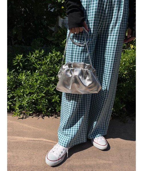 WC（ダブル シー）の「メタリックガマグチショルダー（ショルダーバッグ・レディース・ピンク/シルバー・FREE）」の7枚目の写真