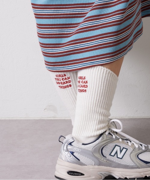 CIAOPANIC TYPY(チャオパニックティピー)の「【靴下屋×TYPY】刺繍ベタクルーソックス(ソックス/靴下・レディース・オフホワイト/ブルー/ピンク/ライム・ONE SIZE)」の8枚目の写真