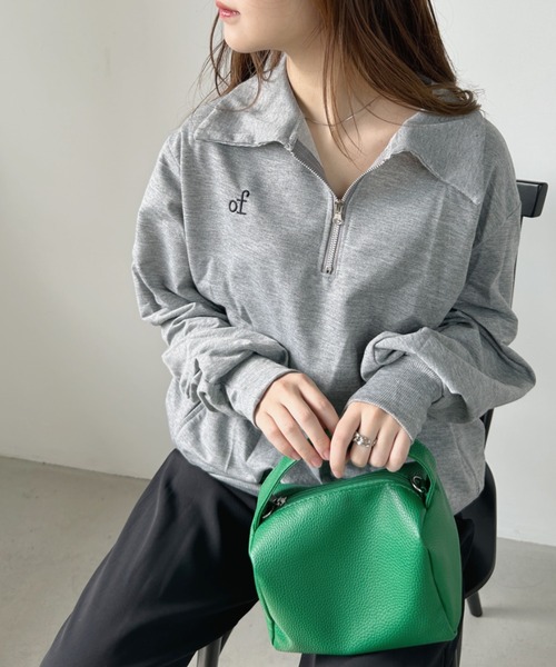 CLEA(クレア)の「ワンポイント刺繍ロゴポケット付きハーフジップスウェット(スウェット・レディース・ブラック/グレー・FREE)」の12枚目の写真