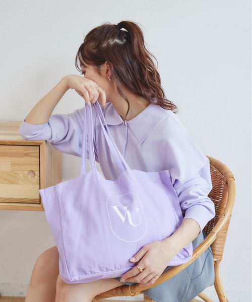 VANNIE U（ヴァニーユー）の「オーバルロゴトートバッグ/推しトート/ダブルポケット付（トートバッグ・レディース・グリーン/レッド/ピンク/イエロー/オレンジ/パープル/アイボリー/ブラック/ブルー・FREE）」の5枚目の写真