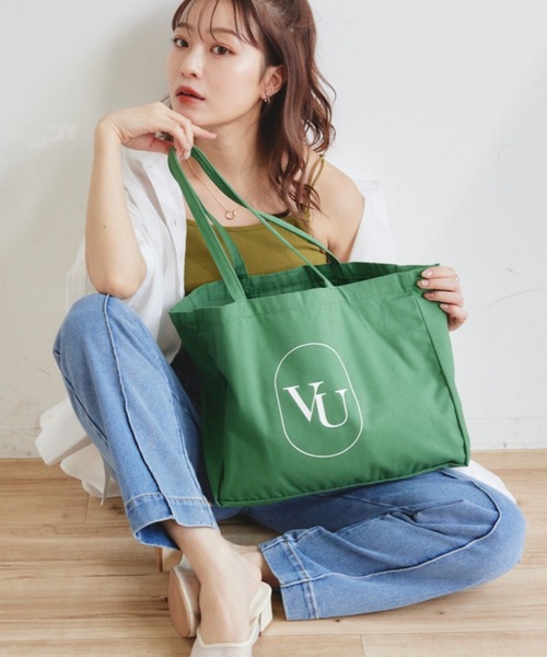VANNIE U（ヴァニーユー）の「オーバルロゴトートバッグ/推しトート/ダブルポケット付（トートバッグ・レディース・グリーン/レッド/ピンク/イエロー/オレンジ/パープル/アイボリー/ブラック/ブルー・FREE）」の3枚目の写真