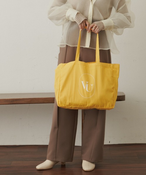VANNIE U（ヴァニーユー）の「オーバルロゴトートバッグ/推しトート/ダブルポケット付（トートバッグ・レディース・グリーン/レッド/ピンク/イエロー/オレンジ/パープル/アイボリー/ブラック/ブルー・FREE）」の14枚目の写真