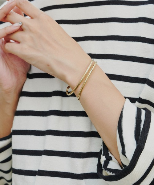 Auntie Rosa Holiday(アンティローザホリデー)の「ツインラインバングル(バングル/リストバンド・レディース・シルバー/ゴールド・FREE)」の4枚目の写真