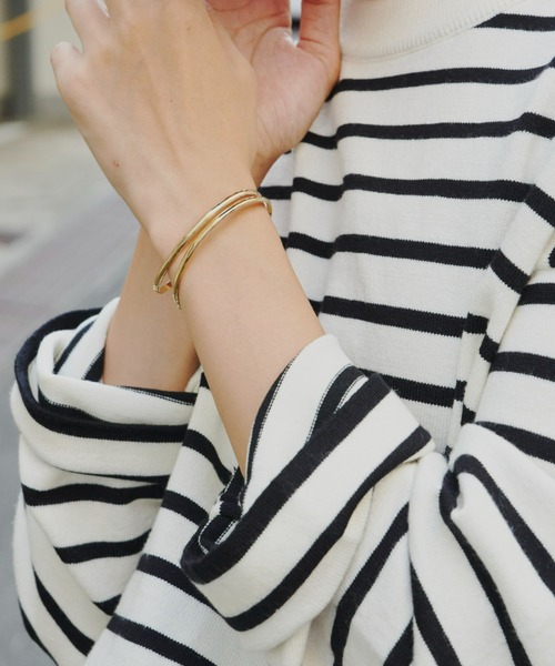 Auntie Rosa Holiday(アンティローザホリデー)の「ツインラインバングル(バングル/リストバンド・レディース・シルバー/ゴールド・FREE)」の5枚目の写真