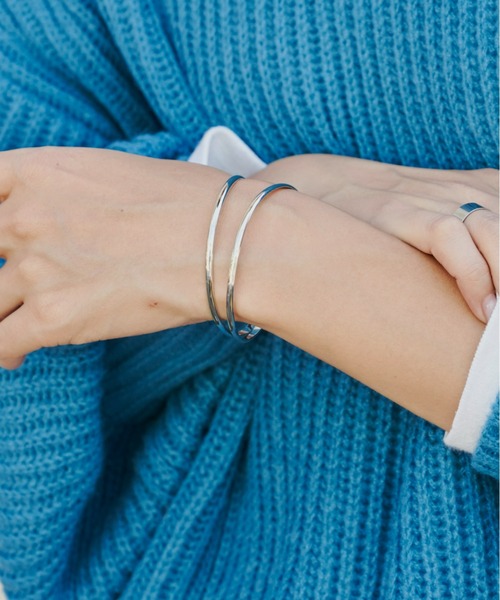 Auntie Rosa Holiday(アンティローザホリデー)の「ツインラインバングル(バングル/リストバンド・レディース・シルバー/ゴールド・FREE)」の9枚目の写真