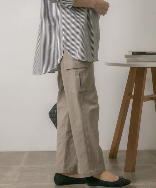 URBAN RESEARCH Sonny Label(アーバンリサーチサニーレーベル)の「ナチュラルストレッチテーパードカーゴパンツ(その他パンツ・レディース・グレー/ベージュ/カーキ・36/38)」の6枚目の写真