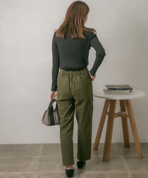 URBAN RESEARCH Sonny Label(アーバンリサーチサニーレーベル)の「ナチュラルストレッチテーパードカーゴパンツ(その他パンツ・レディース・グレー/ベージュ/カーキ・36/38)」の19枚目の写真