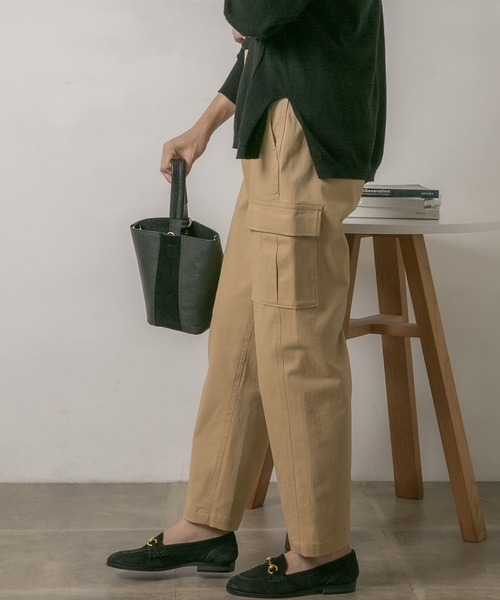 URBAN RESEARCH Sonny Label(アーバンリサーチサニーレーベル)の「ナチュラルストレッチテーパードカーゴパンツ(その他パンツ・レディース・グレー/ベージュ/カーキ・36/38)」の22枚目の写真