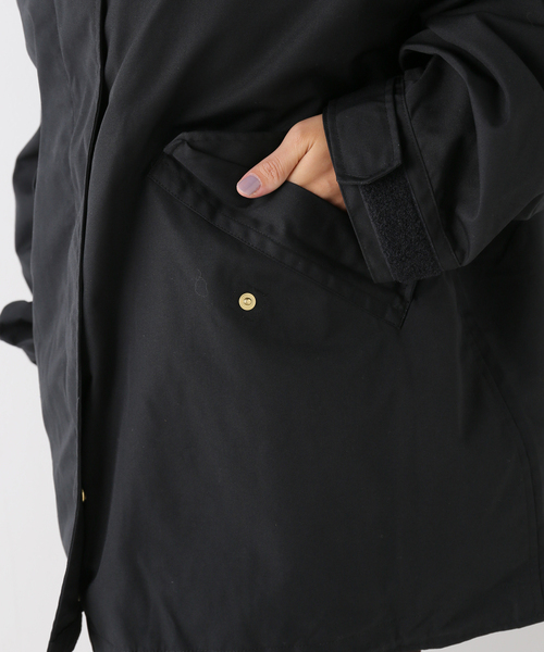 IENA（イエナ）の「【SIERRA DESIGNS/シエラデザインズ】65/35 WOMENS ROOMY マウンテンパーカー（マウンテンパーカー・レディース・カーキ/ブラック・FREE）」の11枚目の写真