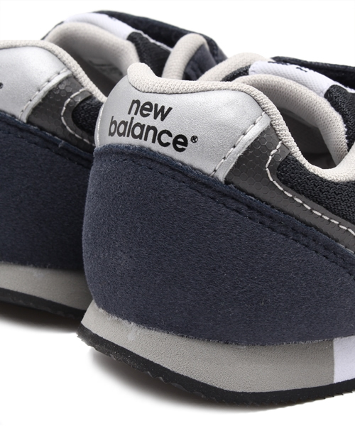 SHIPS（シップス）の「NEW BALANCE:JUMP FS996（スニーカー・キッズ・グレー/ネイビー・12/15 /13/14/16）」の9枚目の写真