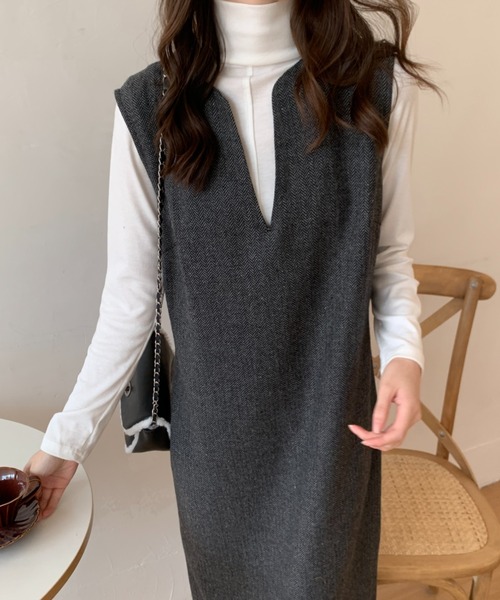 ABITOKYO(アビトーキョー)の「バックスリットスキッパーロングジャンパースカート(ジャンパースカート・レディース・グレー/ブラック/ブラウン・S/M)」の15枚目の写真