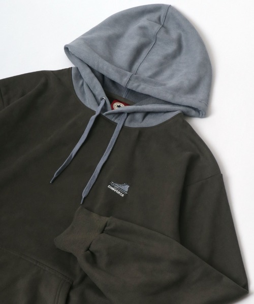 CONVERSE(コンバース)の「CONVERSE/コンバース スウェード 裏起毛 プルパーカー オーバーサイズ スウェット フーディー レディース メンズ トップス(パーカー・レディース・グレー/オフホワイト/カーキ/サックスブルー・M/L/LL)」の1枚目の写真