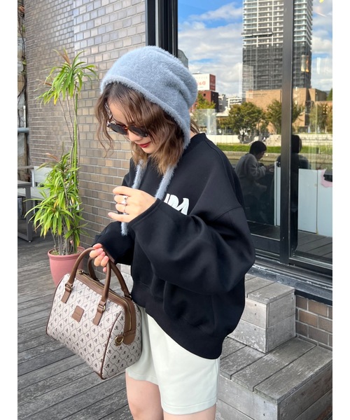 JUMELLE（ジュメロ）の「コクーンカットスウェット（スウェット・レディース・ブラック/アイボリー・FREE）」の11枚目の写真