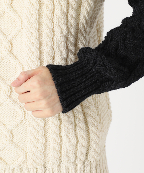 Guernsey（ガンジー）の「【Guernsey Woollens×JS 】別注 クレイジーアラン クルーネックニット（ニット/セーター・メンズ・チャコールグレー/ブラック/アイボリー・MEDIUM/LARGE）」の10枚目の写真