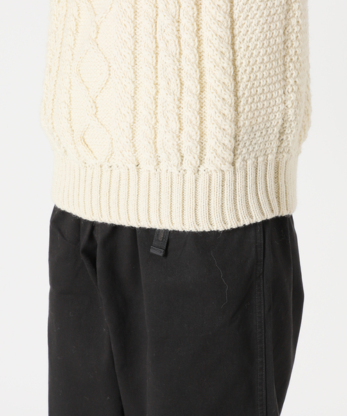 Guernsey（ガンジー）の「【Guernsey Woollens×JS 】別注 クレイジーアラン クルーネックニット（ニット/セーター・メンズ・チャコールグレー/ブラック/アイボリー・MEDIUM/LARGE）」の12枚目の写真