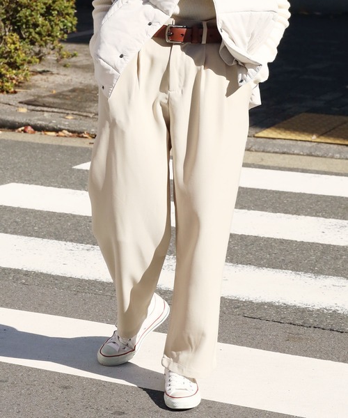 ROOPTOKYO(ループトウキョウ)の「▲2tuck straight wide slack ストレートシルエット ワイドスラックス(スラックス・メンズ・ダークブラウン/ナチュラル/ブラック/チャコール・S/M/L/XL)」の4枚目の写真