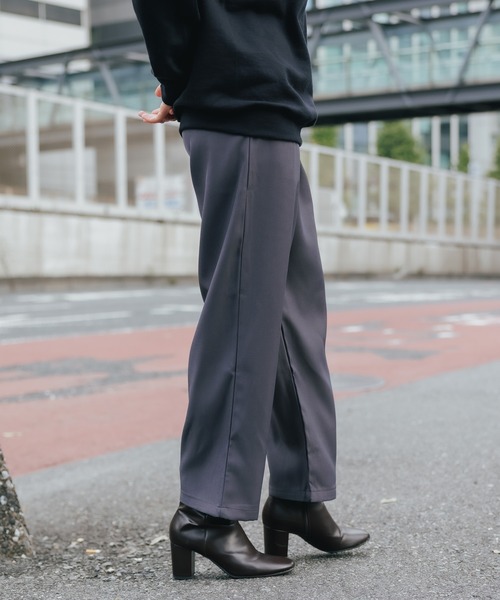 ROOPTOKYO(ループトウキョウ)の「▲2tuck straight wide slack ストレートシルエット ワイドスラックス(スラックス・メンズ・ダークブラウン/ナチュラル/ブラック/チャコール・S/M/L/XL)」の1枚目の写真