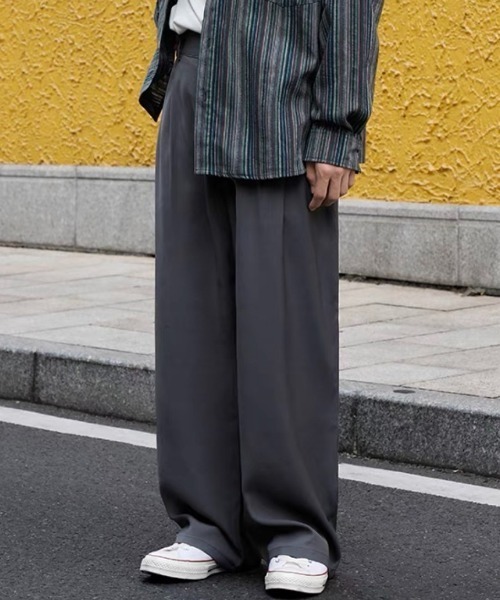 ROOPTOKYO(ループトウキョウ)の「▲2tuck straight wide slack ストレートシルエット ワイドスラックス(スラックス・メンズ・ダークブラウン/ナチュラル/ブラック/チャコール・S/M/L/XL)」の12枚目の写真