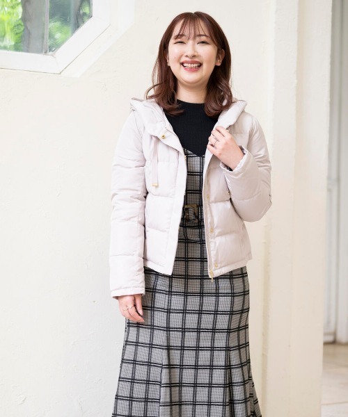 MISCH MASCH(ミッシュマッシュ)の「フーデットコンパクトダウン(ダウンジャケット/コート・レディース・ブラック/ベージュ/モカ/ラベンダー・MEDIUM)」の9枚目の写真