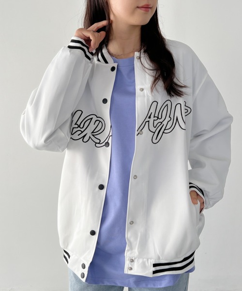 CLEA（クレア）の「ストリートロゴ刺繍BIGスタジャン（スタジャン・レディース・ブラック/ホワイト・FREE）」の7枚目の写真