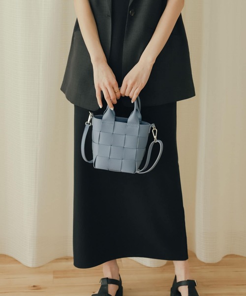 SENSE OF PLACE by URBAN RESEARCH（センスオブプレイスバイアーバンリサーチ）の「メッシュ編みミニトートバッグ（ショルダーバッグ・レディース・ブルー/ブラック/アイボリー・ONE）」の7枚目の写真