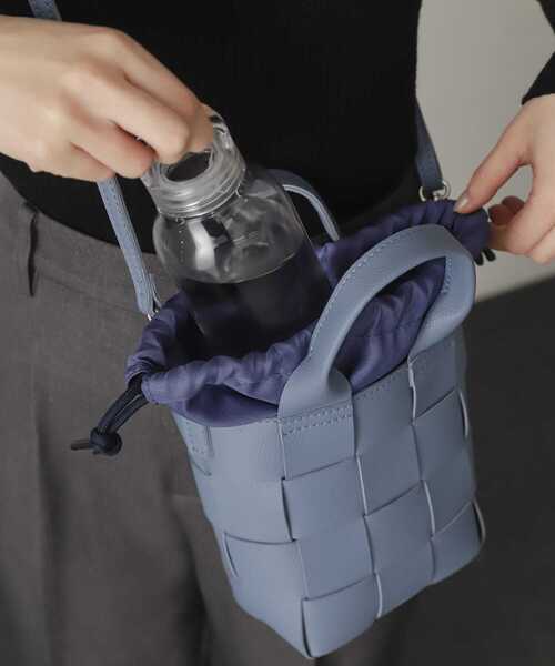 SENSE OF PLACE by URBAN RESEARCH（センスオブプレイスバイアーバンリサーチ）の「メッシュ編みミニトートバッグ（ショルダーバッグ・レディース・ブルー/ブラック/アイボリー・ONE）」の9枚目の写真