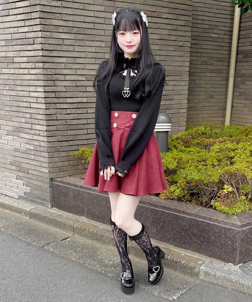 ROJITA（ロジータ）の「ハートチャームデコルテ開きニット