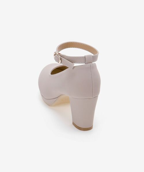 MAJESTIC LEGON（マジェスティックレゴン）の「ふかふかクリーミーパンプス（パンプス・レディース・ブラック/アイボリー/グレイッシュベージュ・SMALL/MEDIUM/LARGE/X-LARGE）」の6枚目の写真