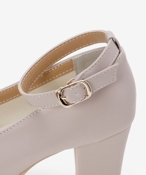 MAJESTIC LEGON（マジェスティックレゴン）の「ふかふかクリーミーパンプス（パンプス・レディース・ブラック/アイボリー/グレイッシュベージュ・SMALL/MEDIUM/LARGE/X-LARGE）」の8枚目の写真