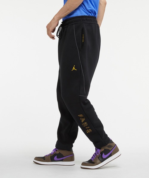 NIKE（ナイキ）の「パリ サンジェルマン メンズ フリース パンツ