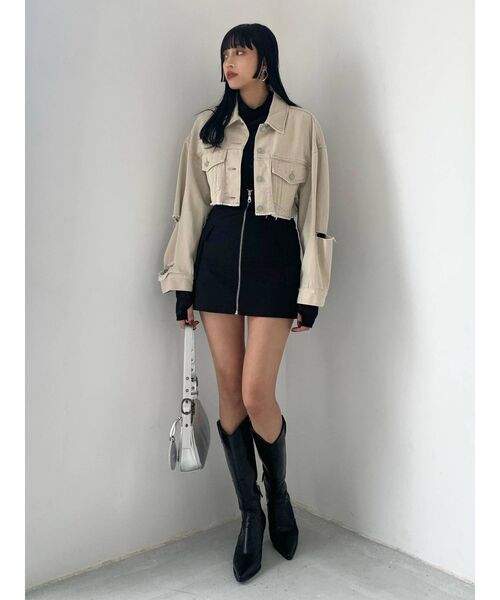 EMODA(エモダ)の「スリットスリーブデニムジャケット(デニムジャケット・レディース・ブラック/インディゴブルー/アイボリー・FREE)」の7枚目の写真