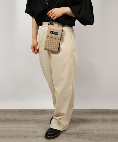 CECIL McBEE（セシルマクビー）の「CECIL McBEE bon voyage お財布ショルダー（ショルダーバッグ・レディース・ブラック/ホワイト/ピンク/ベージュ・F）」の13枚目の写真