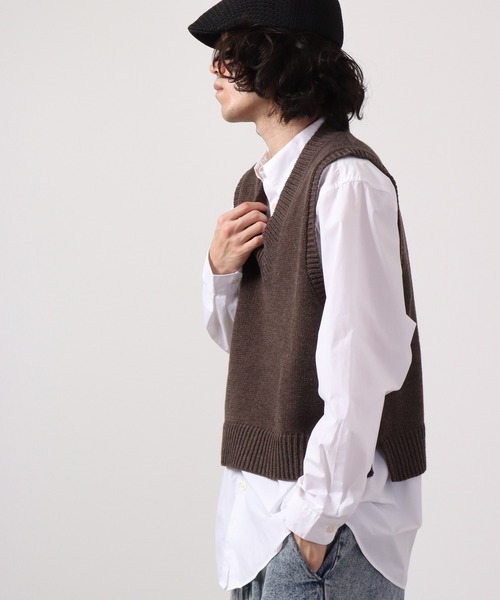 Bling Leads（ブリングリーズ）の「Bling Leads 5GG　A/T　Vネックニットベスト（ベスト・メンズ・ベージュ/ブラック/ブラウン/ピンク・F）」の11枚目の写真