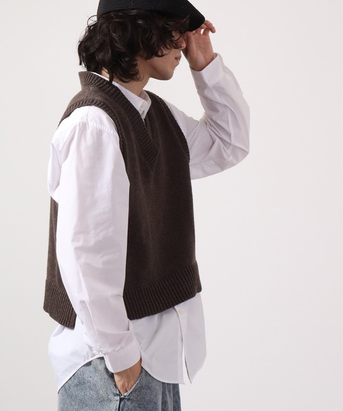 Bling Leads（ブリングリーズ）の「Bling Leads 5GG　A/T　Vネックニットベスト（ベスト・メンズ・ベージュ/ブラック/ブラウン/ピンク・F）」の12枚目の写真