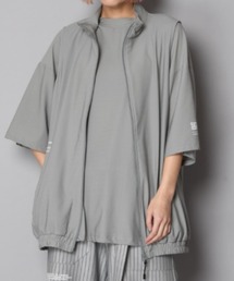 SUPERTHANKS（スーパーサンクス）の「【通気性/速乾性】 ワンポイント プリント W ZIPベスト（ユニセックス）QUICK-DRY SMALL LOGO PRINT VEST（ベスト）」