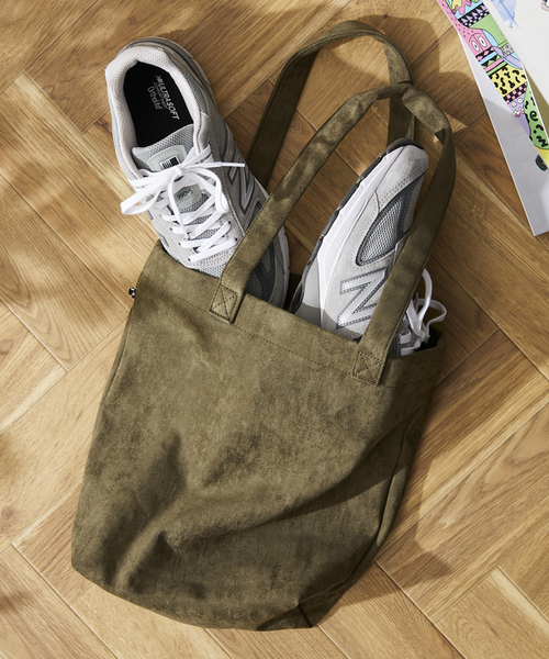 JOURNAL STANDARD relume（ジャーナルスタンダード　レリューム）の「【WEB限定】テック スウェード トートバッグ（トートバッグ・メンズ・グレー/ライトグレー/ブルー/カーキ/ブラック/ピンク系その他・FREE）」の5枚目の写真