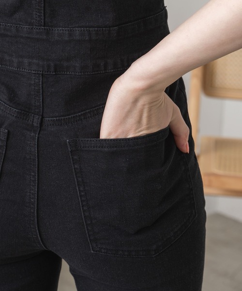 WEGO（ウィゴー）の「WEGO/ハイウエストストレッチフレアデニムサロペット（サロペット/オーバーオール・レディース・ブラック/インディゴブルー・SMALL/MEDIUM）」の14枚目の写真