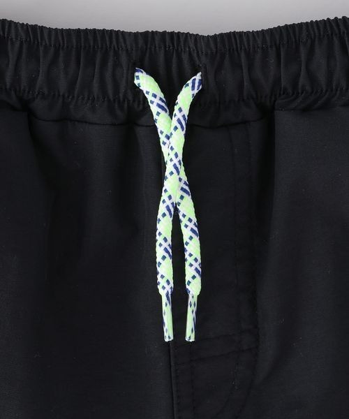 LOWRYS FARM（ローリーズファーム）の「SWIMセットアップ/UNISEX　188700（水着・キッズ・カーキ/ブラック/イエロー・110cm/120cm/130cm）」の21枚目の写真