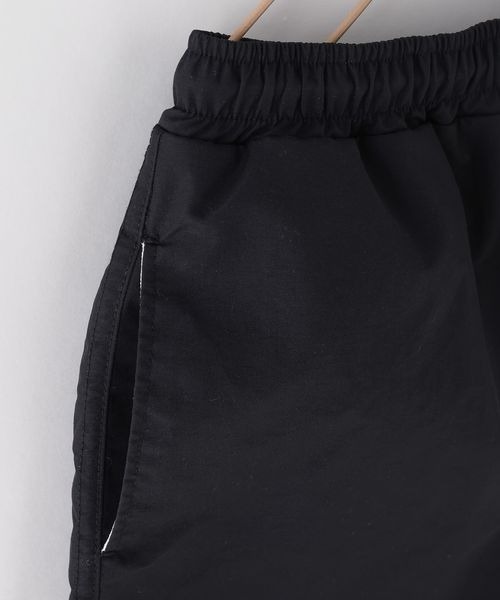 LOWRYS FARM（ローリーズファーム）の「SWIMセットアップ/UNISEX　188700（水着・キッズ・カーキ/ブラック/イエロー・110cm/120cm/130cm）」の22枚目の写真