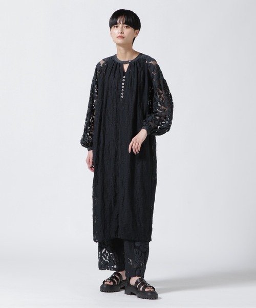 RehersalL（リハーズオール）の「rehersall/リハーズオール/ボタニカルレーススリットワンピース（ワンピース・レディース・ブラック・F）」の3枚目の写真