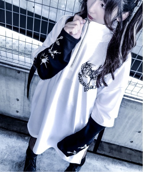 Roko フラワークラップハーフパンツ＆クレストブリッジスリーブカットソー 配色フラワーレース×フリル付きリブカットソープルオーバー