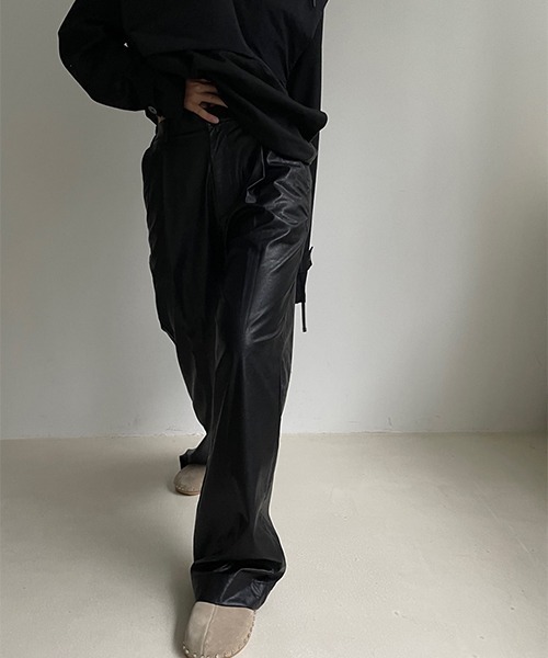 ASCLO(エジュクロ)の「ASCLO Leather Wide Slacks(スラックス・メンズ・ブラック・SMALL/MEDIUM/LARGE)」の3枚目の写真