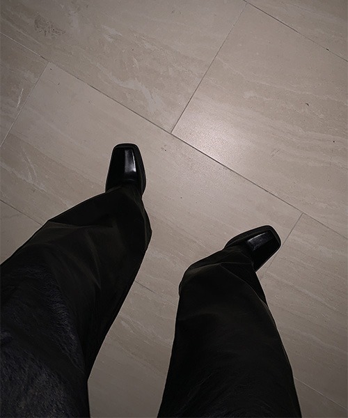 ASCLO(エジュクロ)の「ASCLO Leather Wide Slacks(スラックス・メンズ・ブラック・SMALL/MEDIUM/LARGE)」の17枚目の写真