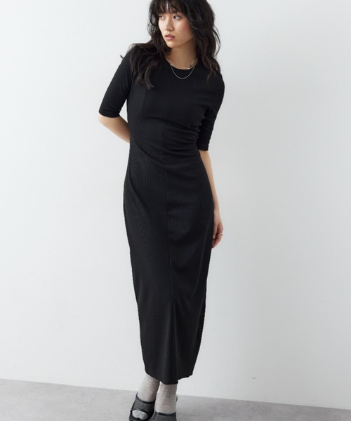 MARY QUANT サファリデザイン ワンピース （ブラック）完売品 MARY QUANT ポケットプラス 小（ショルダーバッグ）｜one
