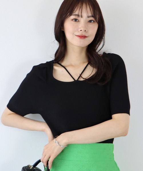 BLUEEAST（ブルーイースト）の「前後2WAYホルターネックプルオーバー（ニット/セーター・レディース・ブラック/ベージュ/オフホワイト/ブルー・MEDIUM）」の17枚目の写真